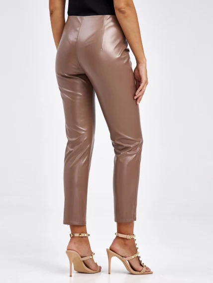 Кожаные брюки из экокожи для женщин 4820740, бежевые, размер 44, артикул 85660-6