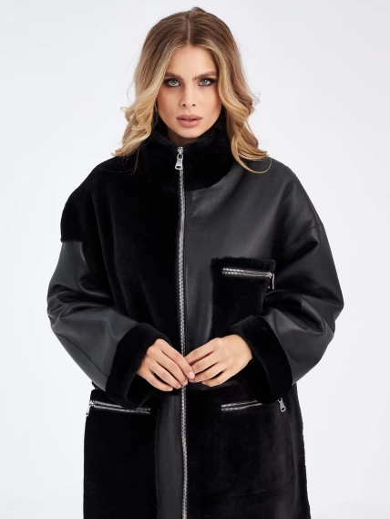 Комбинированное молодежное женское пальто из меховой овчины премиум класса 2044, черное, размер 48, артикул 63970-2