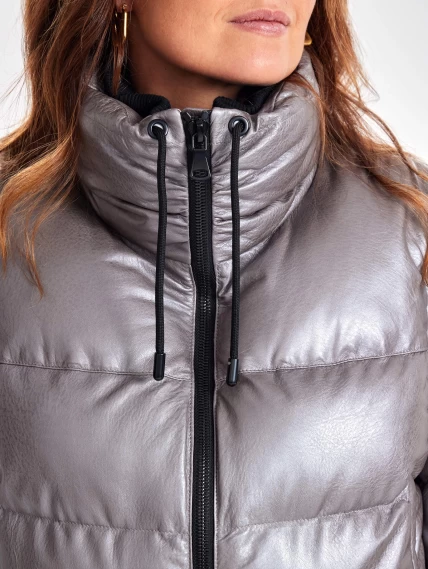 Утепленная стеганная кожаная куртка бомбер премиум класса для женщин 3074, серая, размер 44, артикул 23900-2