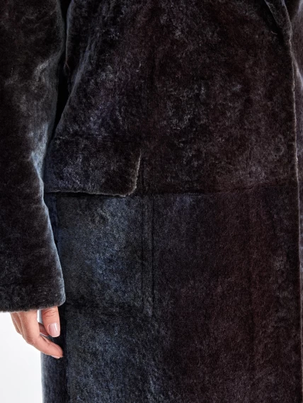 Длинное двустороннее женское пальто из астрагана с поясом премиум класса 2048, баклажановое, размер 48, артикул 63310-2