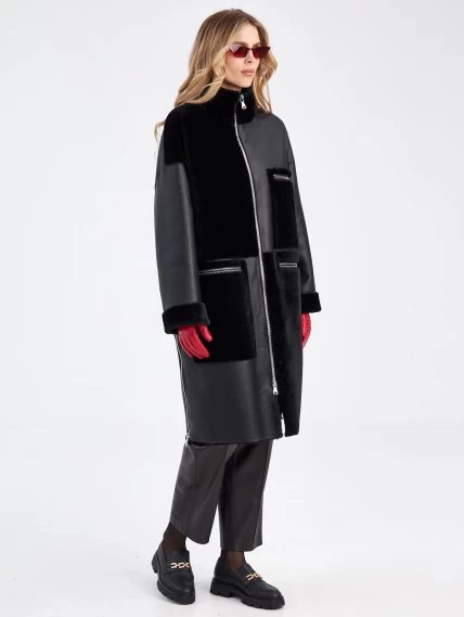 Комбинированное молодежное женское пальто из меховой овчины премиум класса 2044, черное, размер 48, артикул 63970-1