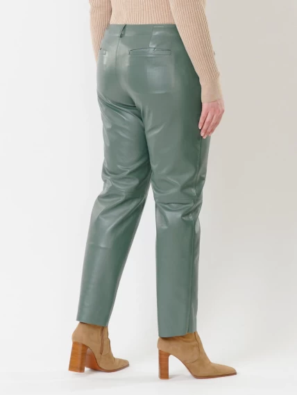 Кожаные зауженные женские брюки из натуральной кожи 03, оливковые, размер 44, артикул 85381-2