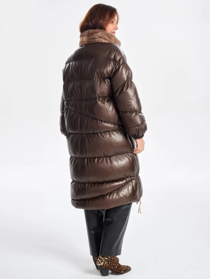 Cтеганное женское кожаное пальто с норковым воротником премиум класса 3073, коричневое, размер 50, артикул 63340-1