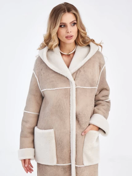 Женское длинное пальто оверсайз с капюшоном из меховой овчины премиум класса 2021, бежевое, размер 44, артикул 63900-0