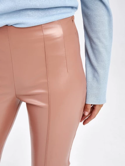 Кожаные женские брюки из экокожи 4820734, пудровые, размер 42, артикул 85670-4