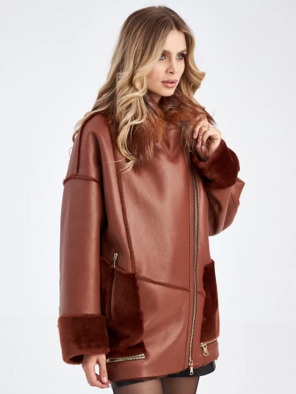 Женская куртка оверсайз из натуральной овчины с воротником из меха лисицы премиум класса 2042, виски, размер 44, артикул 63510-2