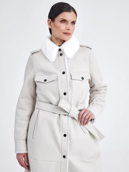 Женское пальто рубашка с воротником из меха норки премиум класса 2016, белая, размер 48, артикул 63630-1