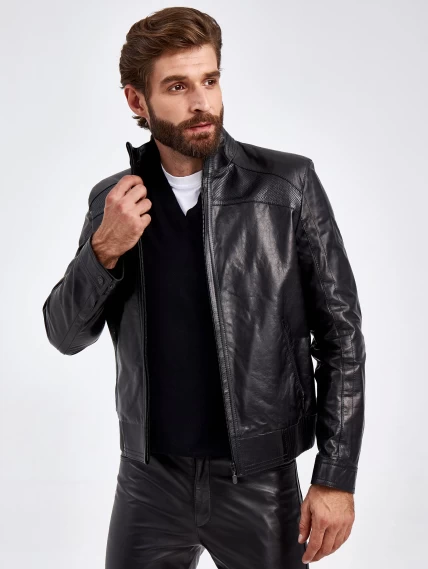 Короткая мужская кожаная куртка 531, черная, размер 50, артикул 29140-0