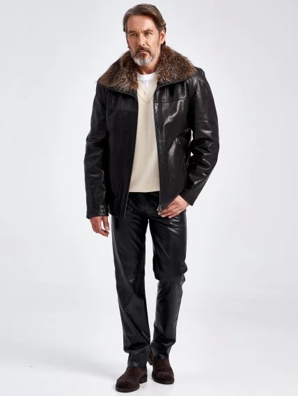 Зимняя мужская кожаная куртка на подкладке из овчины с мехом енота 5319, черная, размер 48, артикул 40680-1