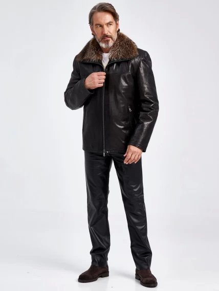 Зимняя мужская кожаная куртка на подкладке из овчины с мехом енота 5319, черная, размер 48, артикул 40680-5