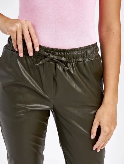 Женские кожаные брюки из экокожи 4616637, хаки, размер 44, артикул 85650-5