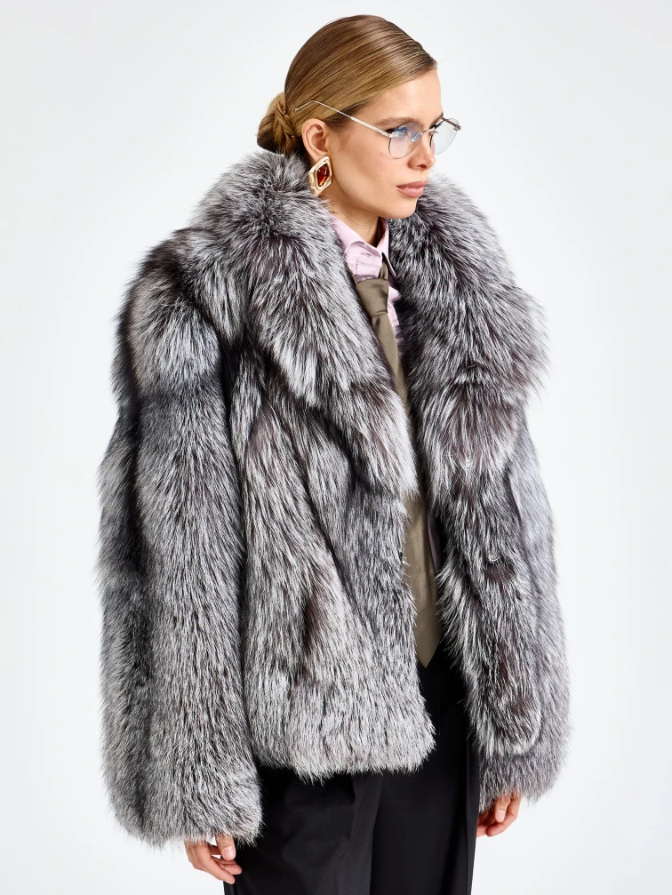 Женская короткая шуба из меха лисы Л1010-1045, серебристо-чёрная, размер 46, артикул 65500-3