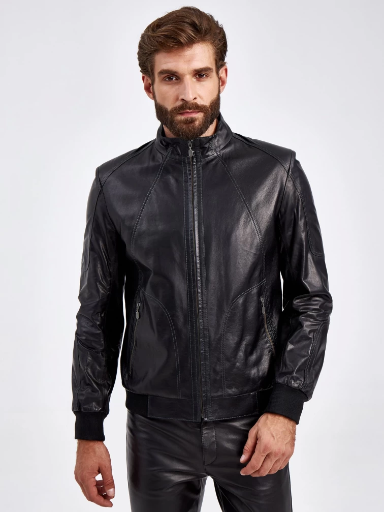 Короткая мужская кожаная куртка 526, черная, размер 50, артикул 29230-1
