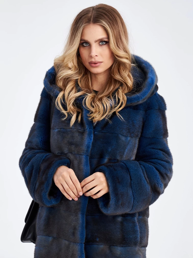 Женское пальто из меха норки с капюшоном 2а-д(к), синее, размер 50, артикул 33890-0