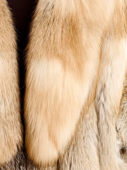 Женская короткая шуба из меха лисы Л1010-816, рыжая, размер 48, артикул 92720-5