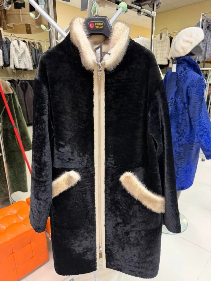 Черная женская дубленка из астрагана с мехом норки премиум класса 2018, размер 46, артикул 65140-0