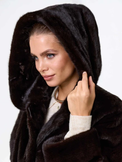 Шуба длинная из меха норки женская Надежда(к), черная, размер 48, артикул 64530-2