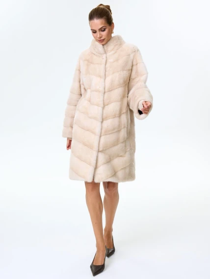 Поперечная женская норковая шуба премиум класса София(с), жемчужная, размер 50, артикул 34110-1