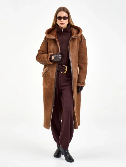 Длинная женская дубленка с капюшоном 2073, коричневая, размер 46, артикул 65240-0