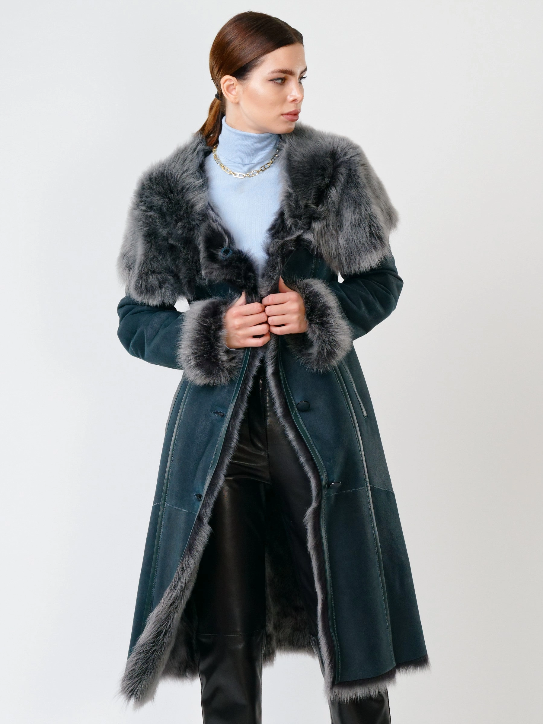 Дубленка тоскана. Дубленка косуха тоскана. Дублёнка женская с капюшоном. Короткая дубленка la reine blanche. Дубленка из меха тоскана.