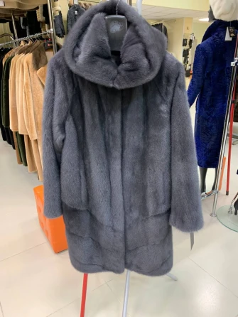 Женская норковая шуба с капюшоном М-101-9- 708-0