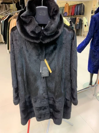 Длинная норковая женская шуба с капюшоном М-102- 664-0