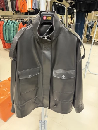 Черная женская кожаная куртка 3101-0