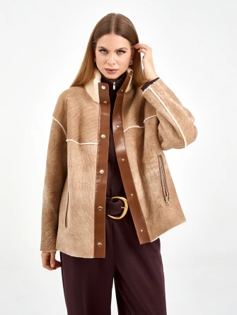 Короткая женская дубленка 2074-1