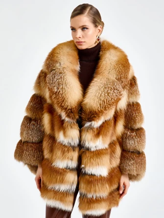 Женская короткая шуба из меха лисы Л1010-820-1