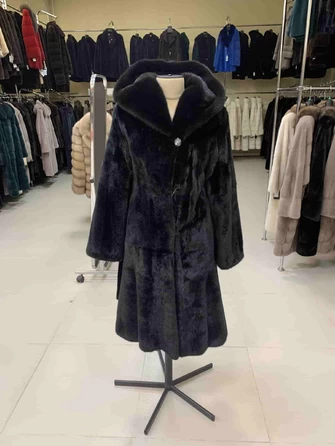 Длинная женская норковая шуба MANZARI М069-0
