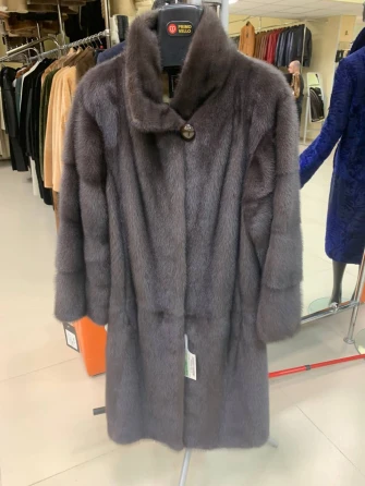 Длинная женская норковая шуба с капюшоном Москвичка-132-0