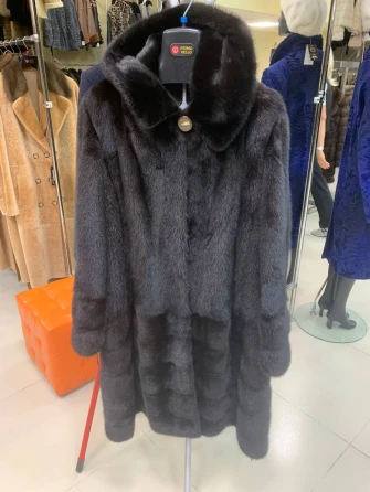 Шуба женская из меха норки с капюшоном М-102-1221-0