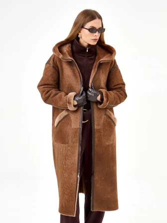 Длинная женская дубленка с капюшоном 2073-0