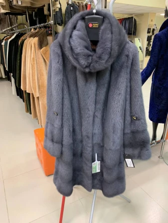 Женская шуба из меха норки с капюшоном М-101-3- 319-0